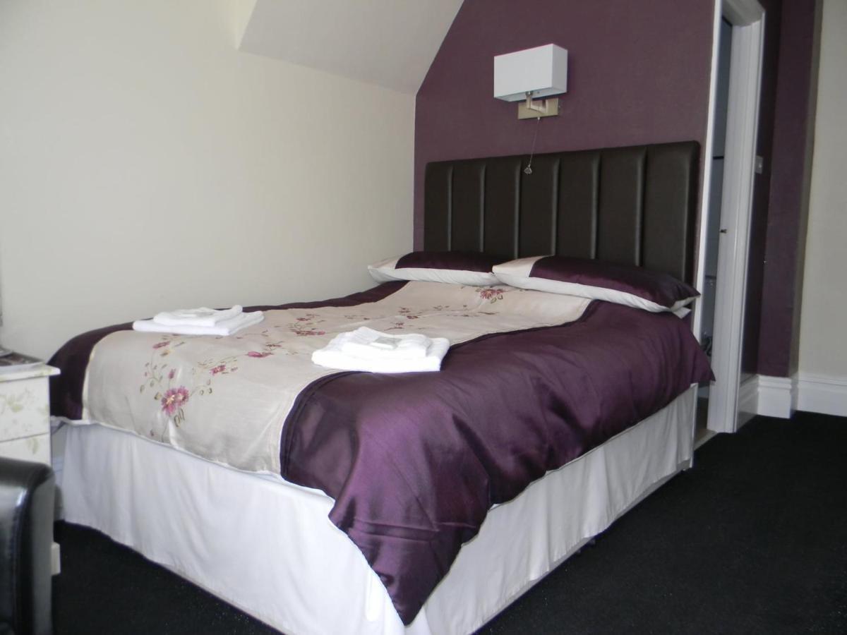 Devon Guest House Blackpool Exterior photo